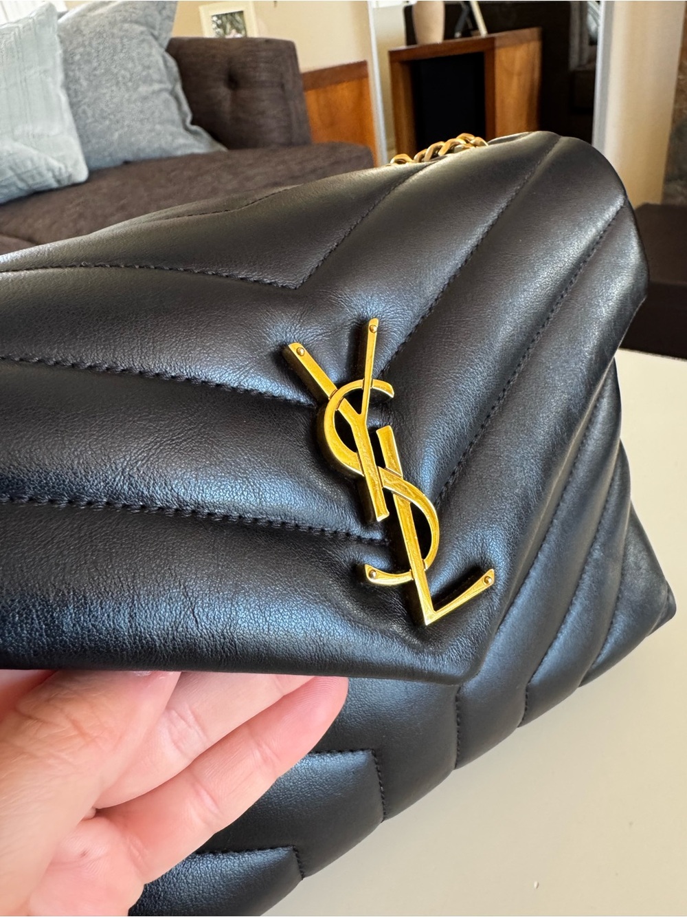 YSL SAINT LAURENT Calfskin Y Quilted Monogram Small Loulou Chain Satchel Black - Picture 7 of 14